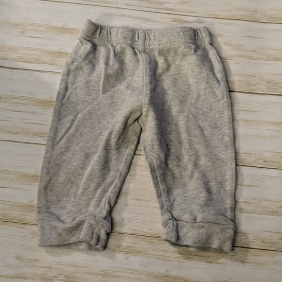 9M boys lot of clothes - Picture 4 of 6